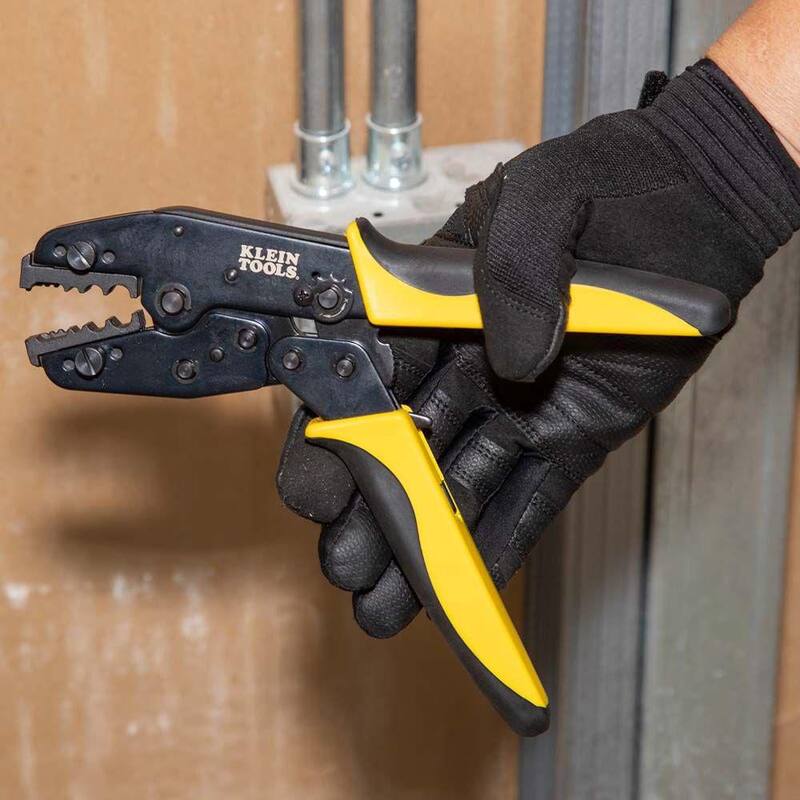 Juego de matrices de engarce Klein Tools para RG58/RG59, RG62, RG174, FO - VDV201-040