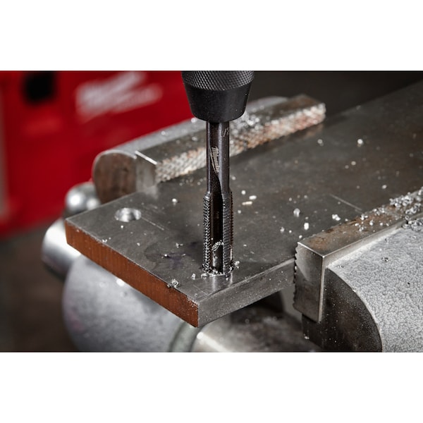 Milwaukee Tool 10-24 NC Straight Flute Plug Tap - 49-57-5125