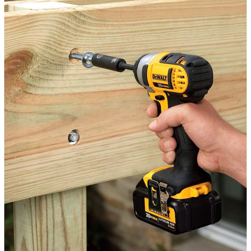 Juego de herramientas combinadas inalámbricas DEWALT 20V MAX con taladro y impacto, incluye (2) baterías 20V 1.3Ah, cargador y bolsa - DCK240C2