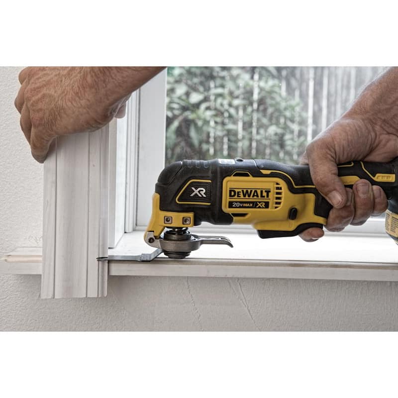 Kit Combo inalámbrico de 6 herramientas DEWALT 20V MAX con (2) baterías de 20V 5.0Ah y cargador - DCK694P2