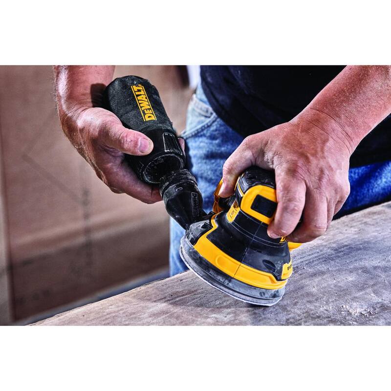 Kit combo de 2 herramientas inalámbricas DEWALT 20V MAX XR para carpintería con herramienta oscilante, lijadora de 5 pulgadas y una batería de 20V 5.0Ah - DCK202P1
