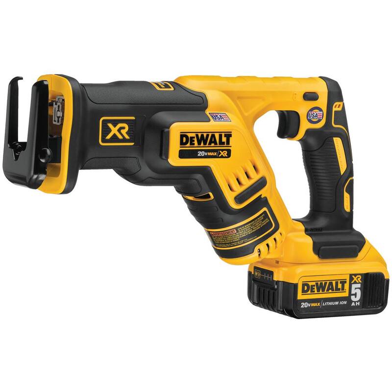 Kit combinado inalámbrico Dewalt de 6 herramientas con baterías de 20V MAX de 5.0Ah y cargador - DCK694P2W2052