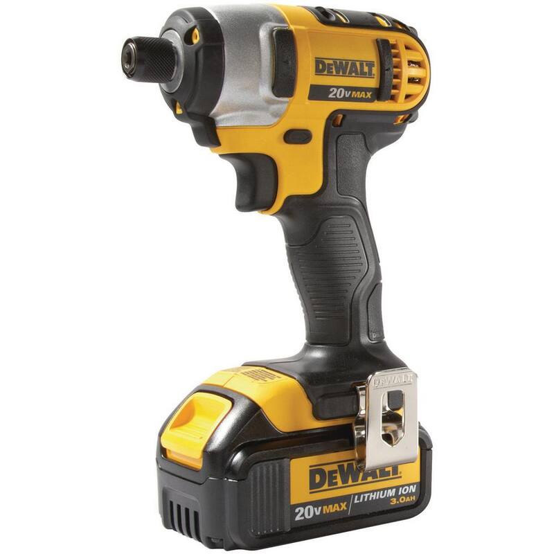 Estuche combinado con 4 herramientas inalámbricas DEWALT 20V MAX con (2) baterías de 20V 2.0Ah y cargador - DCK466D2