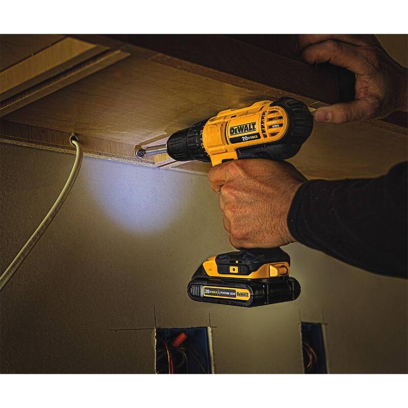 Kit de combo inalámbrico de taladro/destornillador DEWALT 20V MAX de iones de litio, 20V MAX 4.5-5 pulgadas Amoladora y (2) 20V MAX 1.3Ah Baterías - DCK240C2DCG412B