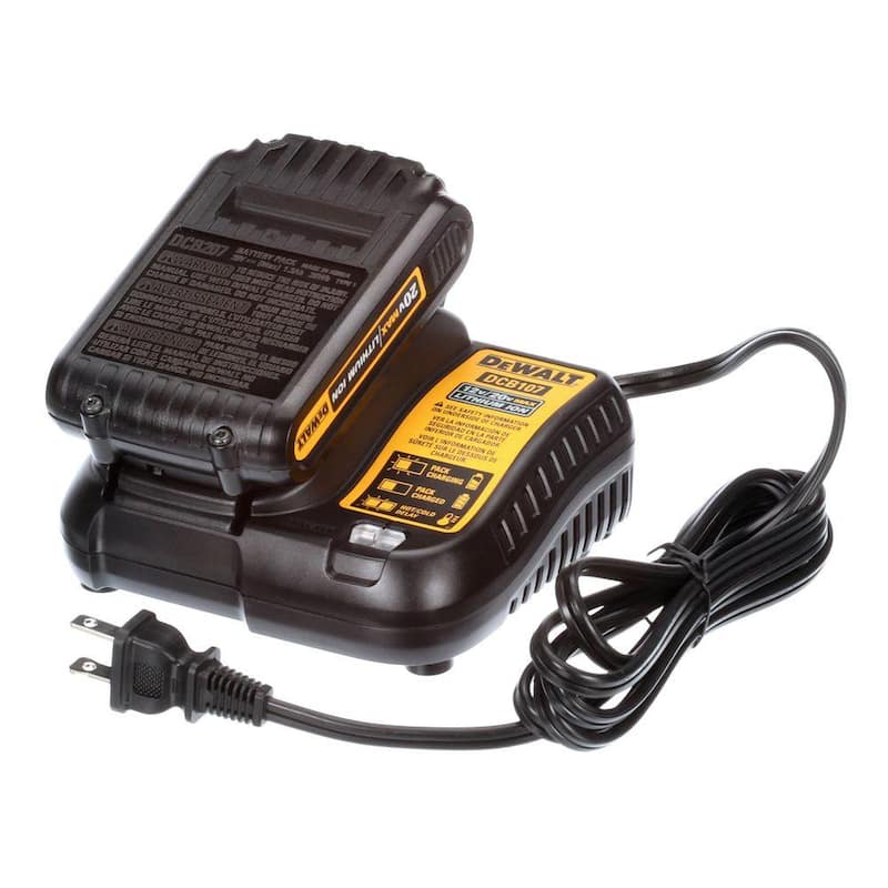 Kit combinado DEWALT 20V MAX inalámbrico de 4 herramientas con (2) baterías de 20V 1.5Ah y cargador - DCK444C2