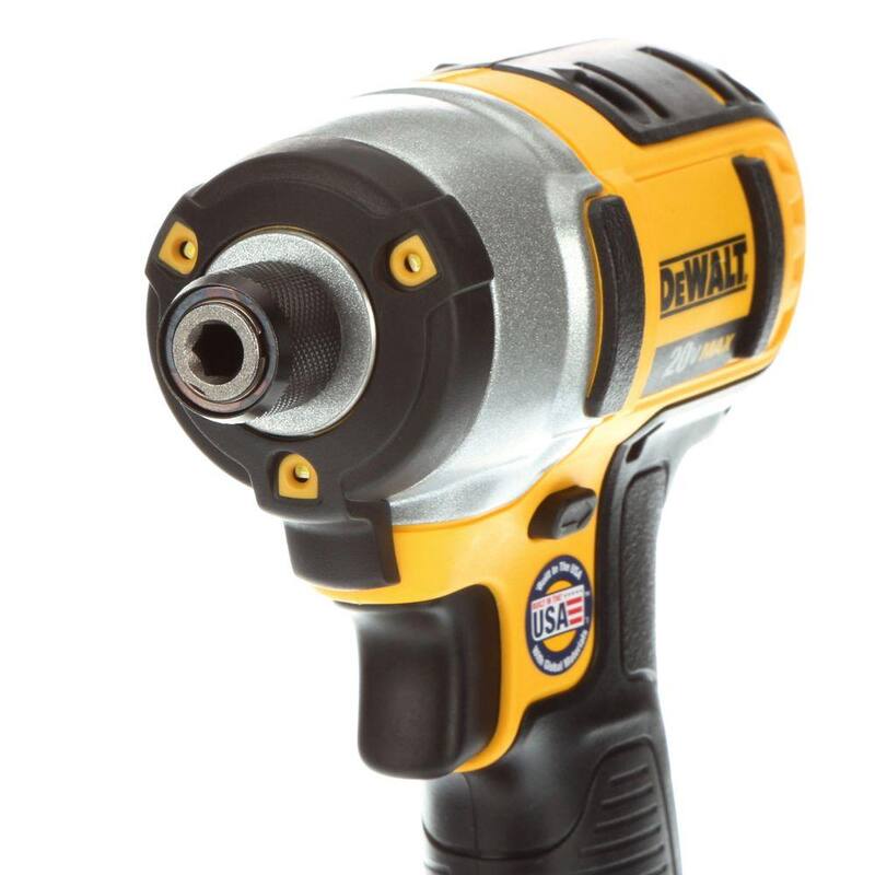 Juego de combos inalámbricos DEWALT 20V MAX de 4 herramientas con (2) baterías de 20V 2.0Ah y cargador - DCK420D2