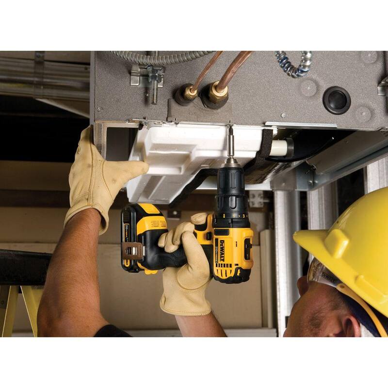 Juego combo de 2 herramientas inalámbricas DEWALT 20V MAX Taladro de impacto con (2) baterías de 20V 1.5Ah, cargador y bolsa - DCK280C2.