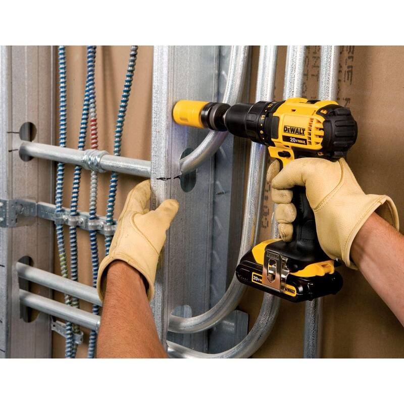 Juego combo de 2 herramientas inalámbricas DEWALT 20V MAX Taladro de impacto con (2) baterías de 20V 1.5Ah, cargador y bolsa - DCK280C2.
