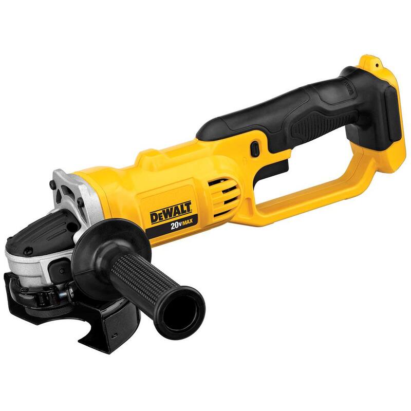 Kit Combo inalámbrico DEWALT 20V MAX con 4 herramientas, (2) baterías de 20V 5.0Ah y cargador - DCK498P2