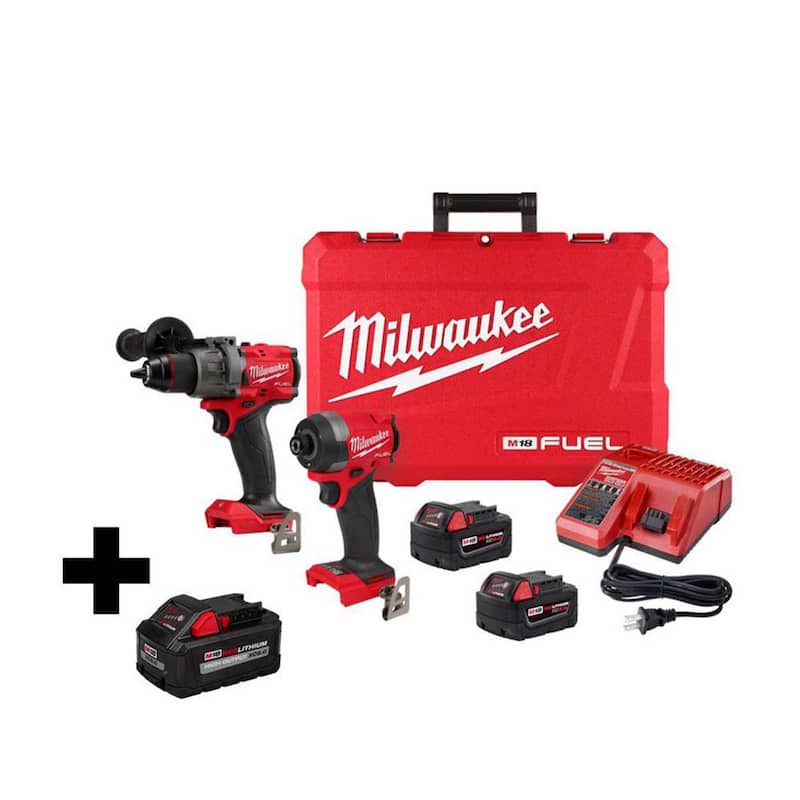 Paquete Combo de Taladro Percutor Inalámbrico y Destornillador de Impacto Milwaukee M18 FUEL de 18 voltios con tecnología Brushless y batería de 8.0 Ah de alta potencia.