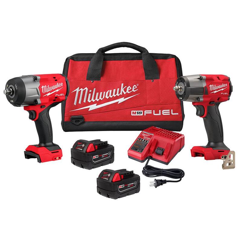 Juego de combo de llave de impacto inalámbrica Milwaukee M18 FUEL de 18 voltios con torque alto de 1/2 pulgada y torque medio de 3/8 pulgadas de ion de litio sin escobillas - 3010-22