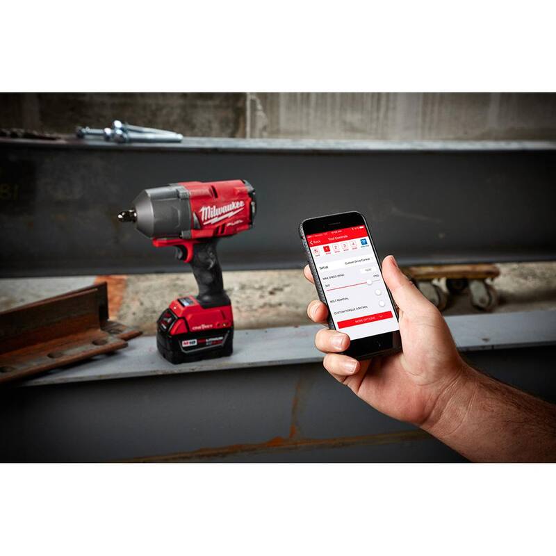 Juego Combo de Llave de Impacto Inalámbrica Milwaukee M18 FUEL 18V Brushless de Iones de Litio (3 Herramientas) con (2) Baterías de 5.0 - 2863-20-2960-20-2962-20-48-11-1850X2
