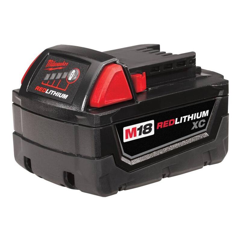 .
Paquete combinado inalámbrico Milwaukee M18 18V de iones de litio (4 herramientas) con sierra circular M18 6-1/2 in. gratis - 2695-24-2630-20