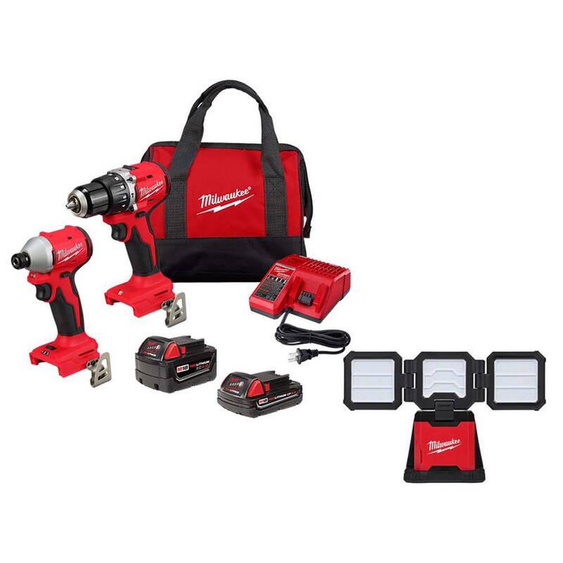Milwaukee M18 18-Volt Lith-Ion Brushless Cordless Compact Hammer Drill/Impact Combo Kit con (2) baterías y M18 ROVER Flood Light - 3693-22CX-2368-20