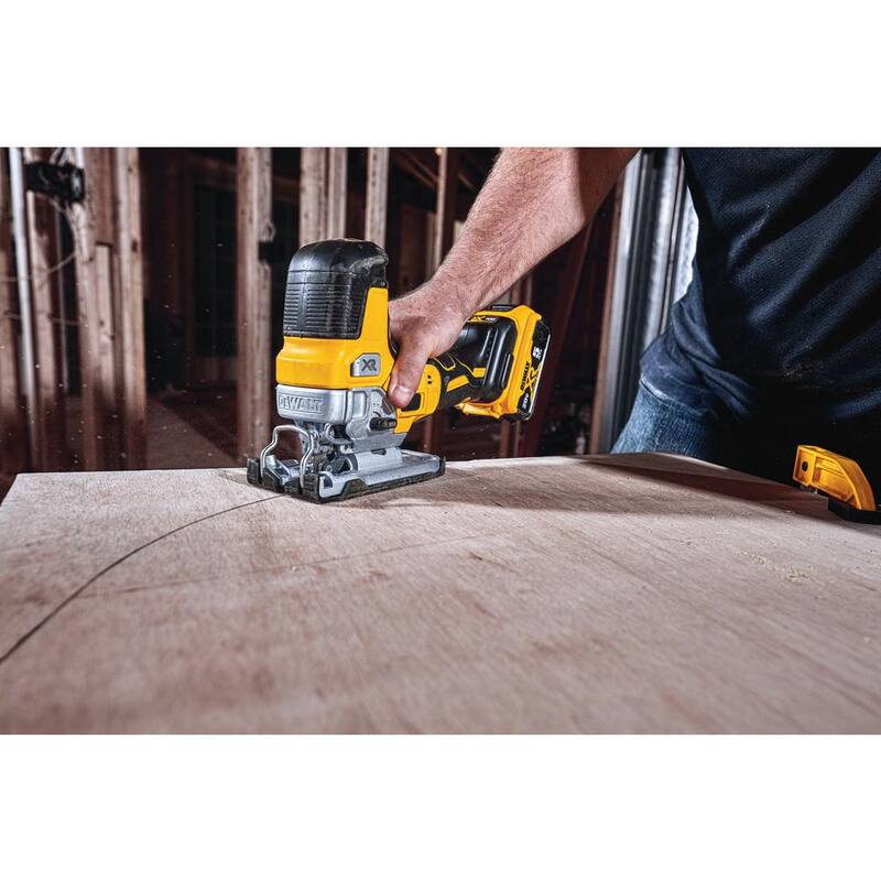 DEWALT 20V MAX XR Martillo Taladro e Impacto Inalámbrico ATOMIC Combo Kit (2 Herramientas) y Sierra de Calado con Agarre de Barril c/(2) Baterías 4Ah - DCK2050M2WCS335