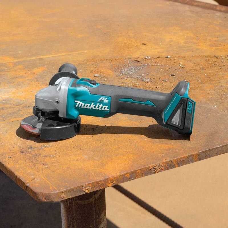Kit inalámbrico de combinación de iones de litio LXT de 18V de Makita (7 piezas) - XT706