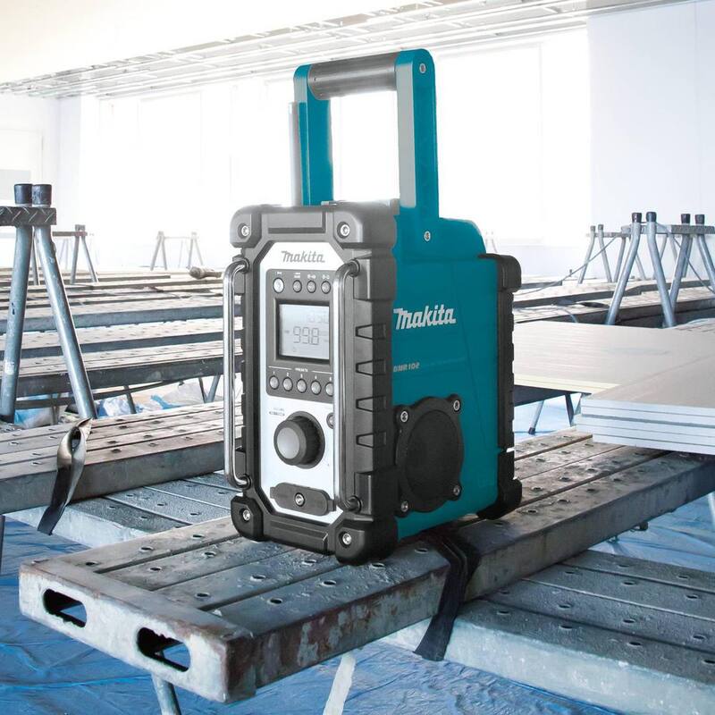 Kit combinado inalámbrico de iones de litio LXT de 18V 3.0Ah de Makita (7 piezas) - XT704