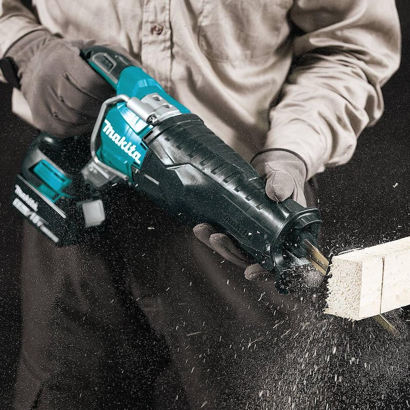 Kit inalámbrico Makita 18V LXT de iones de litio sin escobillas (3 herramientas) con (2) baterías de 4.0 Ah, cargador rápido y bolsa de herramientas - XT328M