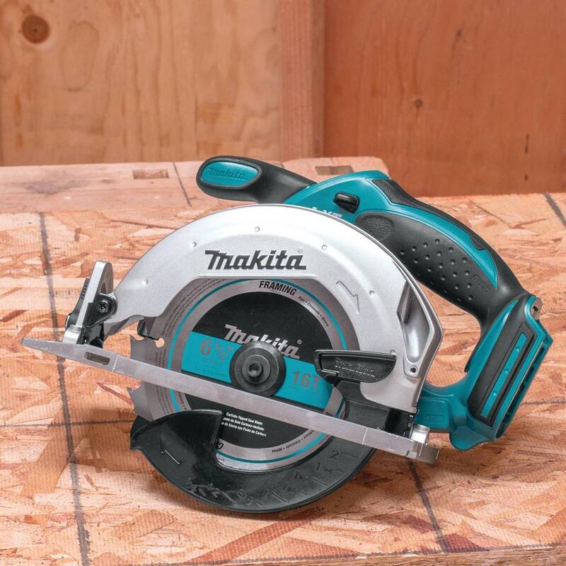 Kit de combinación inalámbrico de iones de litio Makita 18V LXT 3.0Ah - Taladro martillo/Sierra circular/Sierra alternativa/Linterna (4 piezas) - XT442