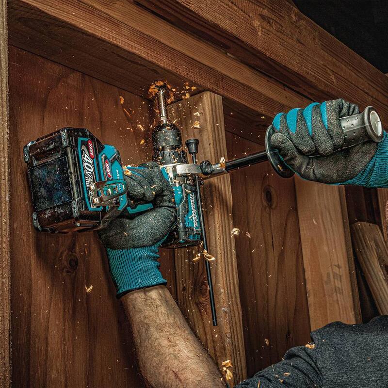 Kit de Combo Inalámbrico sin Escobillas Makita de 40 voltios máx. XGT (Martillo Perforador/ Impacto/ Sierra Sable/ Sierra Circular/ Linterna) 4.0Ah - GT501M