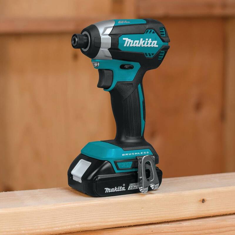 Kit combinado de martillo taladro inalámbrico y destornillador de impacto con motor sin escobillas de 18V LXT de litio-ion de Makita (2 herramientas) con (2) baterías de 2Ah y bolsa incluida - XT269R