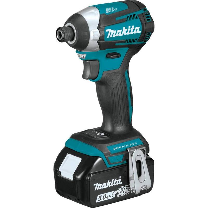 Kit combinado inalámbrico sin escobillas de iones de litio LXT de 18V Makita (taladro de martillo/ atornillador de impacto/ sierra circular/ linterna) 5.0Ah - XT452T.