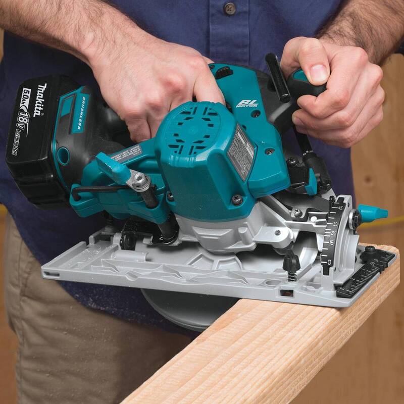 Kit combinado inalámbrico sin escobillas de iones de litio LXT de 18V Makita (taladro de martillo/ atornillador de impacto/ sierra circular/ linterna) 5.0Ah - XT452T.