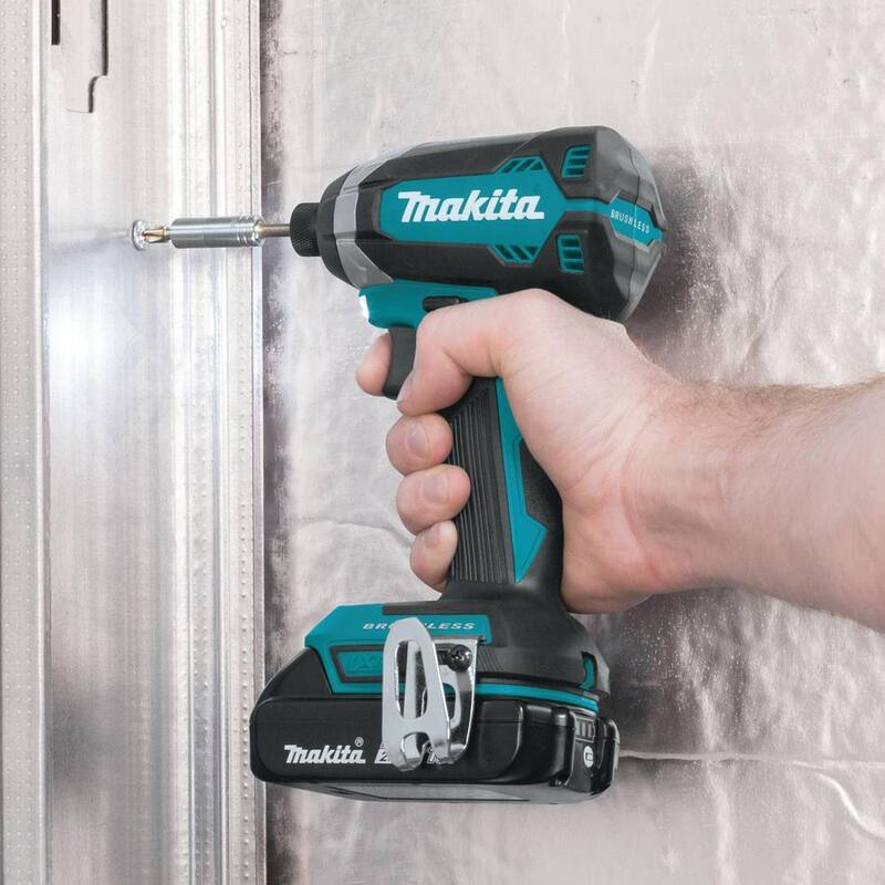 Juego de Combo Compacto Brushless de 2 Piezas de 18V LXT con batería de iones de litio de Makita y Set de Brocas de Impacto de 35 Piezas Impact XPS - XT269R-E-01666