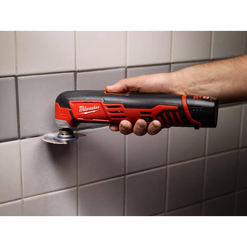 Milwaukee M12 12V Juego de Herramientas Inalámbricas de Iones de Litio (3 Herramientas) con Multi-Herramienta M12 - 2498-23-2426-20