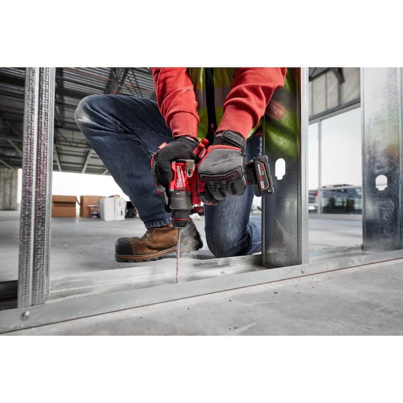 Milwaukee M12 Fuel 12-Volt Lithium-Ion Brushless Cordless Hammer Drill/Impact Driver Combo Kit más batería de 2.0 Ah - 3497-22-48-11-2420