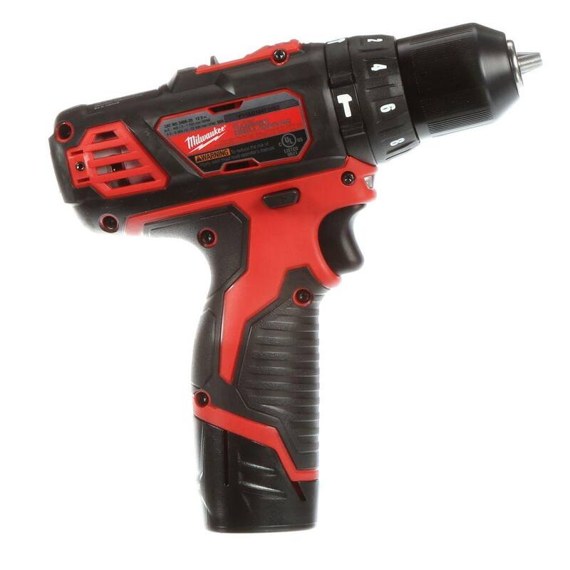Milwaukee M12 12V Juego de combo inalámbrico de taladro martillo/destornillador de impacto de iones de litio con paquete de batería M12 1.5 Ah (paquete de 2) - 2497-22-48-11-2411