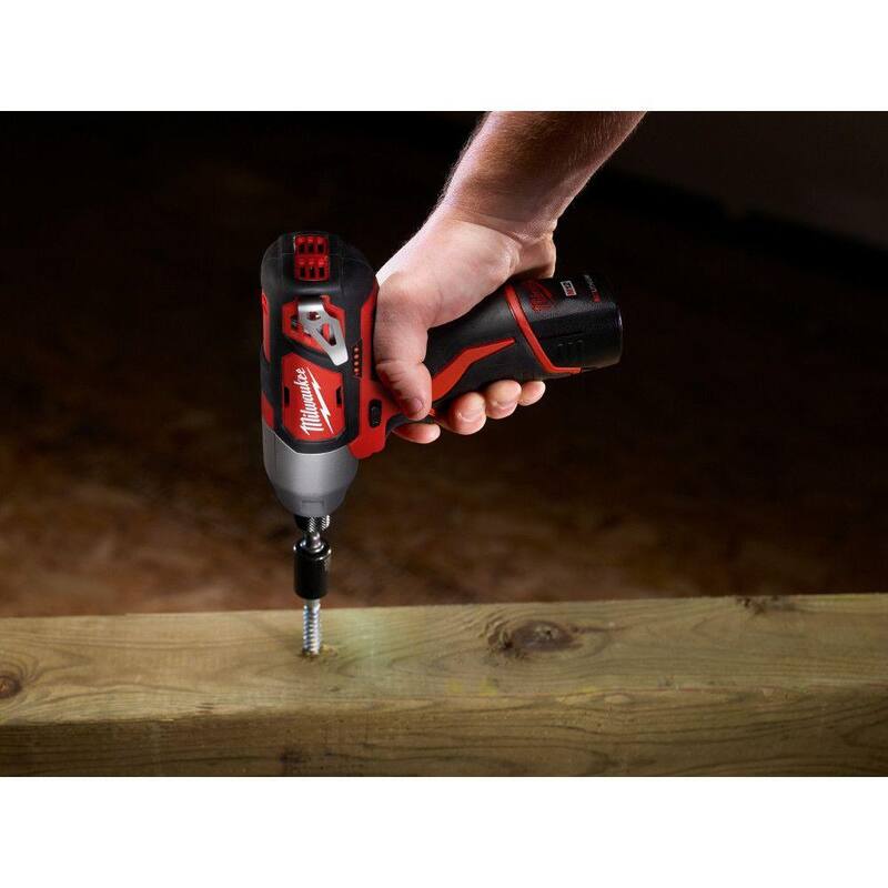 Kit combinado de 2 herramientas inalámbricas Milwaukee M12 de 12 voltios de iones de litio con multiherramienta oscilante inalámbrica y soldadora inalámbrica - 2494-22-2426-20-2488-20