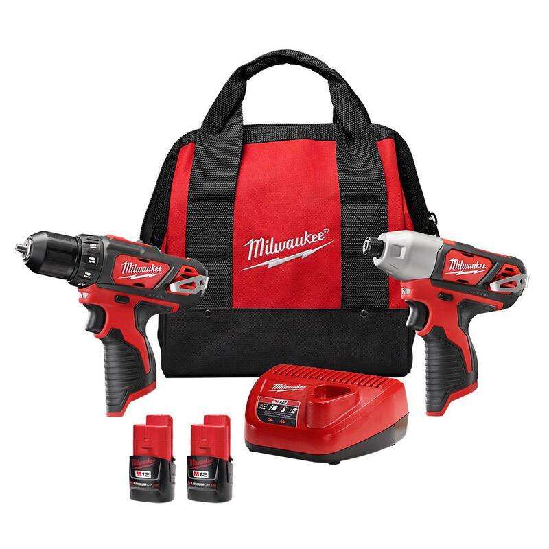 Milwaukee M12 12V Juego de Combinación de Taladro Inalámbrico/Atornillador de Impacto con Batería de Litio-Ion (2 Herramientas) con (1) Batería de Capacidad Extendida M12 4.0Ah - 2494-22-48-11-2440