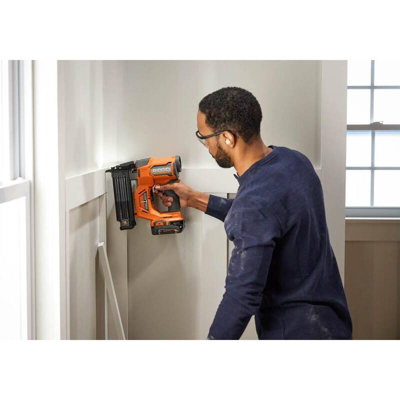 Kit combinado RIDGID 18V sin escobillas inalámbrico de 9 herramientas con (2) baterías de salida máxima de 2.0 Ah y (1) de 4.0 Ah, cargador y bolsa de herramientas - R96265N