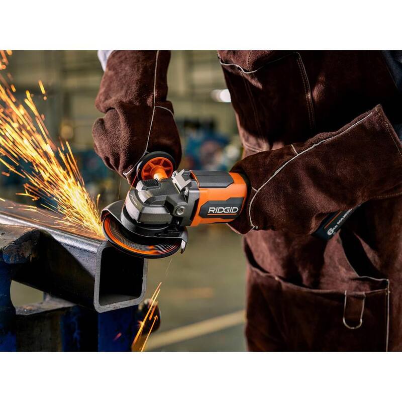 Kit combinado RIDGID 18V sin escobillas inalámbrico de 9 herramientas con (2) baterías de salida máxima de 2.0 Ah y (1) de 4.0 Ah, cargador y bolsa de herramientas - R96265N