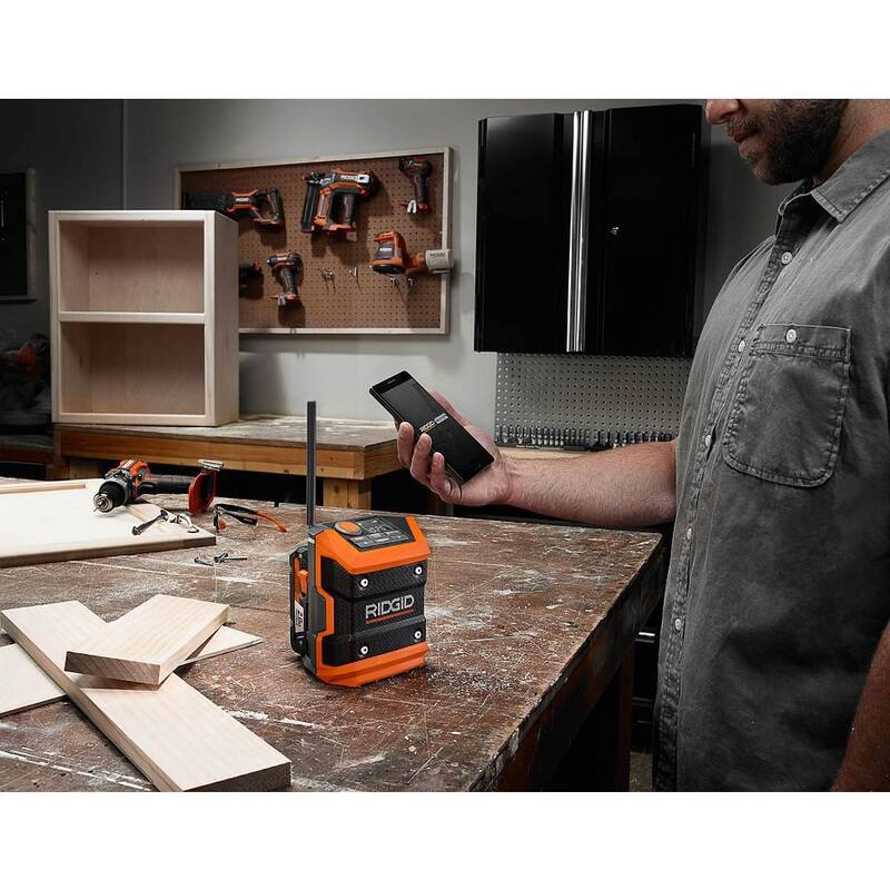 RIDGID Kit de Combo Inalámbrico sin Escobillas de 18V con 7 Herramientas, una Batería de 2.0 Ah, dos Baterías de 4.0 Ah y Cargador - R9258SB