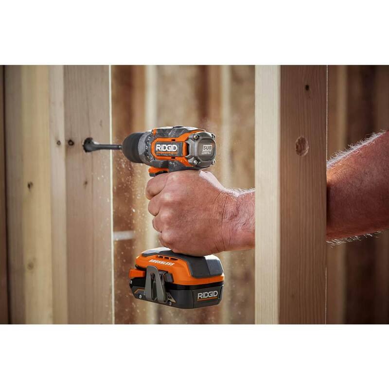 Juego de herramientas inalámbrico brushless RIDGID 18V SubCompact de 6 piezas con batería de 2.0 Ah, batería de 4.0 Ah, cargador y bolsa - R96261