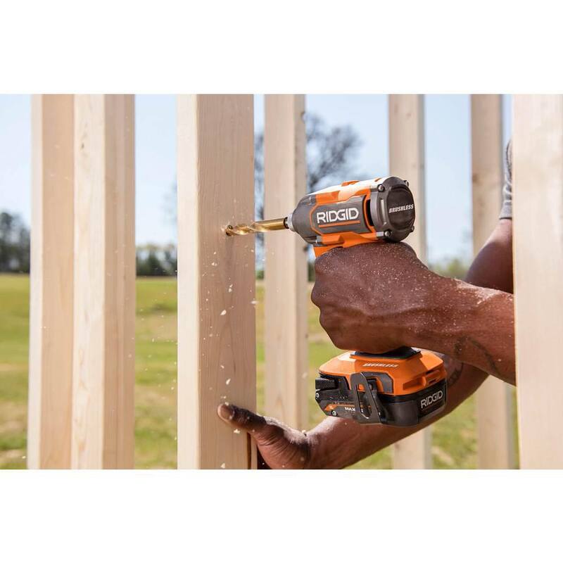 Juego de herramientas combo inalámbricas sin escobillas RIDGID de 18V con taladro / destornillador, atornillador de impacto, (2) baterías, cargador de 18V y bolsa de herramientas - R9209