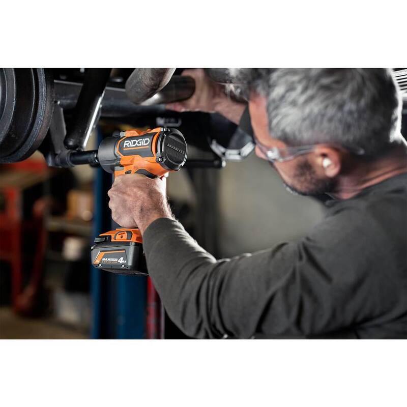Juego de combo de 2 herramientas inalámbricas RIDGID 18V Brushless con llave de impacto de alto torque y llave de impacto de medio torque (solo herramientas) - R86212B-R86012B