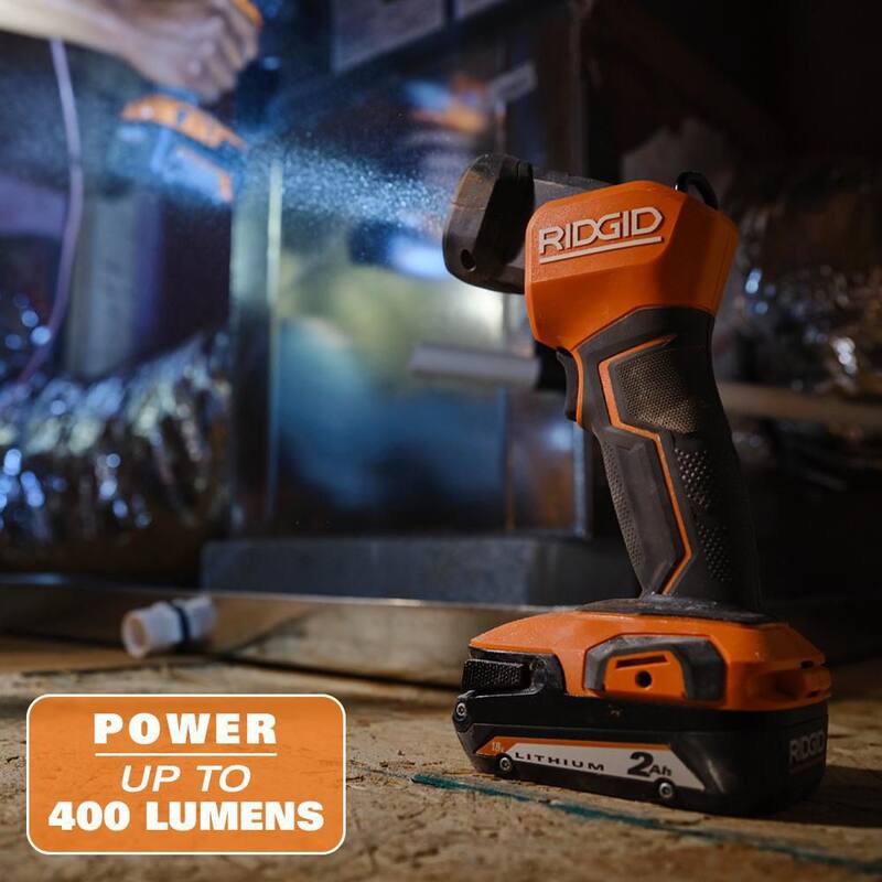 Kit combo de 3 herramientas inalámbricas sin escobillas RIDGID de 18V con taladro percutor, destornillador de impacto, luz de trabajo LED, (2) baterías, cargador y bolsa - R9208-R8695B