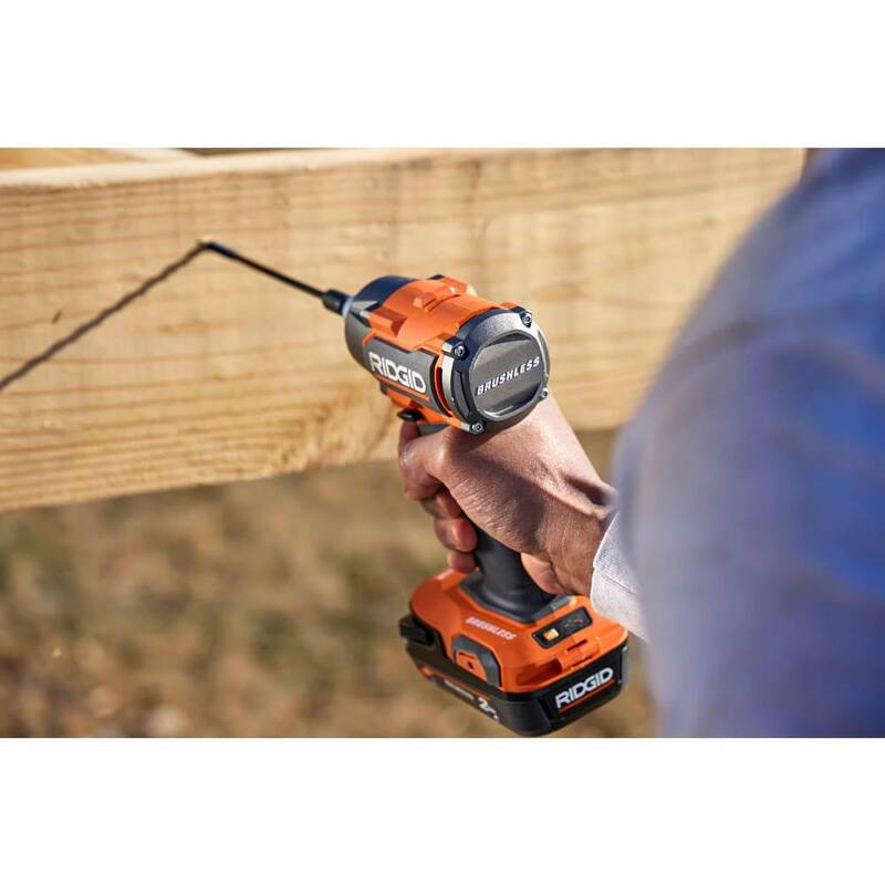 Clavadora inalámbrica sin escobillas RIDGID de 18V calibre 18 de 2-1/8 pulgadas con motor sin escobillas de 3 velocidades inalámbrico de 1/4 de pulgada (solo herramientas) - R09891B-R862311B