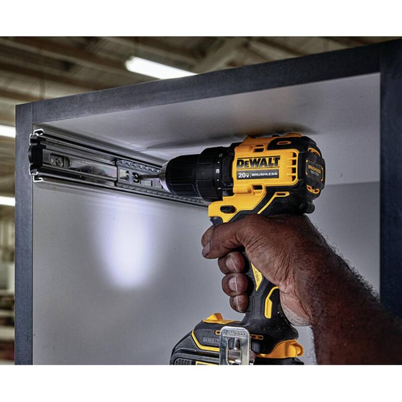 DEWALT ATOMIC 20V MAX Taladro/destornillador inalámbrico y sin escobillas compacto de 1/2 pulgadas, trinquete de 1/2 pulgadas y batería compacta de 20V 4.0Ah - DCD708BW512B240