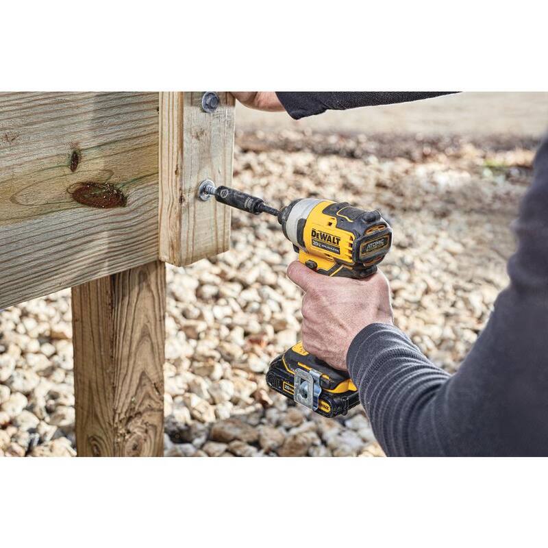 DEWALT ATOMIC 20V MAX Taladro de Impacto Inalámbrico Compacto sin Escobillas de 1/4 de pulgada, (2) Baterías de 20V 1.3Ah y (2) Baterías de 20V 2.0Ah - DCF809C2W203-2.