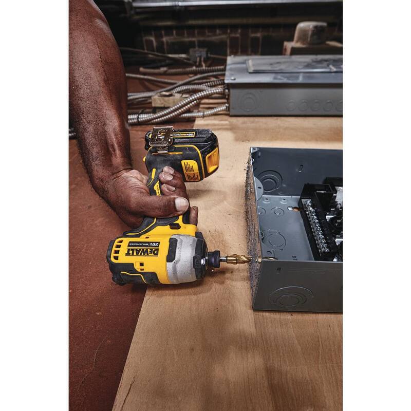DEWALT ATOMIC 20V MAX Taladro de Impacto Inalámbrico Compacto sin Escobillas de 1/4 de pulgada, (2) Baterías de 20V 1.3Ah y (2) Baterías de 20V 2.0Ah - DCF809C2W203-2.