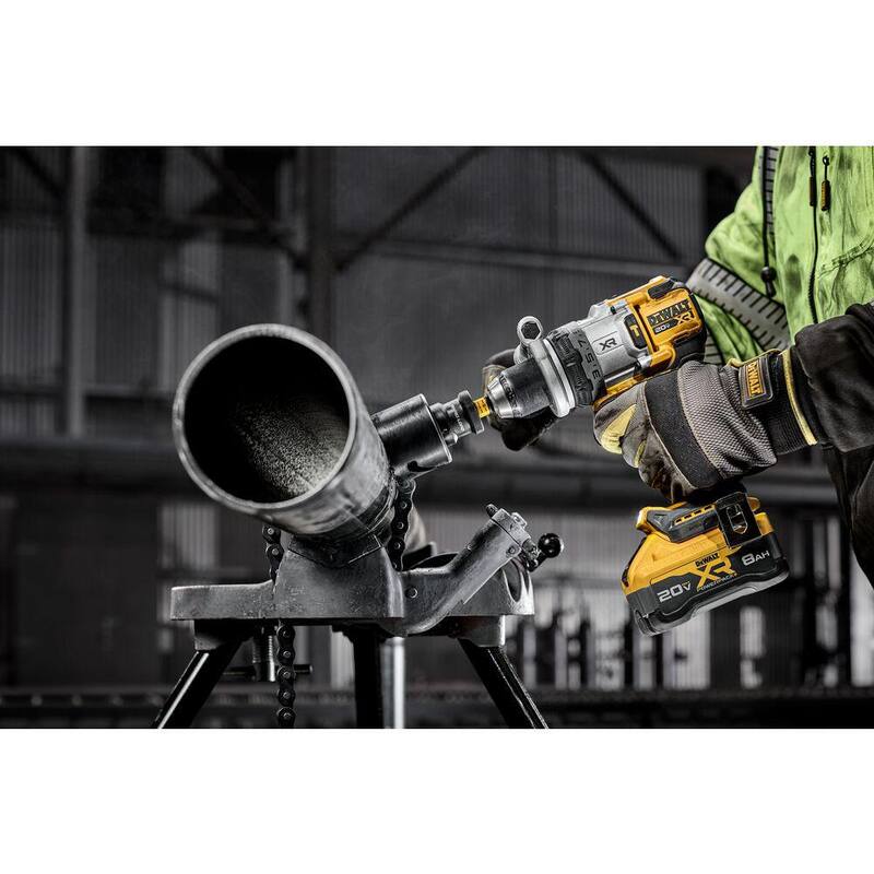 Kit de taladro percutor inalámbrico DEWALT 20V XR de ion de litio con (2) baterías de 8.0 Ah, cargador y bolsa de kit - DCD1007WW1W2108