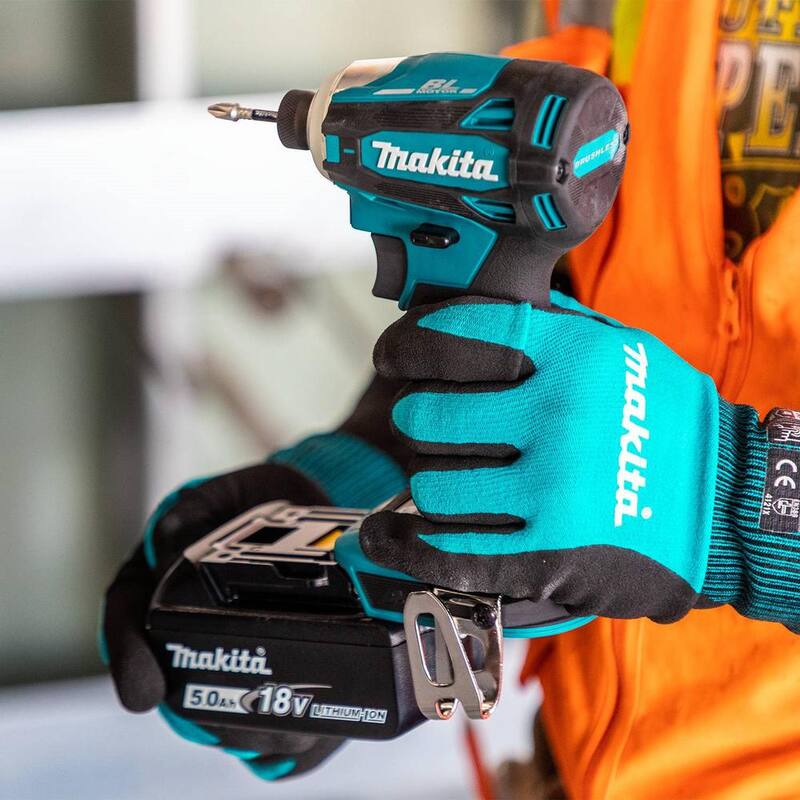 Kit de destornillador de impacto inalámbrico Makita 18V LXT de ion de litio sin escobillas con modo de cambio rápido de 4 velocidades, 5.0Ah - XDT19T