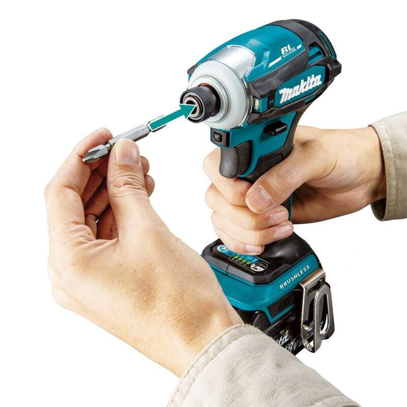 Kit de destornillador de impacto inalámbrico Makita 18V LXT de ion de litio sin escobillas con modo de cambio rápido de 4 velocidades, 5.0Ah - XDT19T