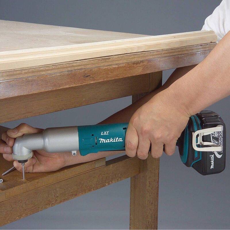 Atornillador de impacto inalámbrico Makita 18V LXT de iones de litio (solo herramienta) - XLT01Z
