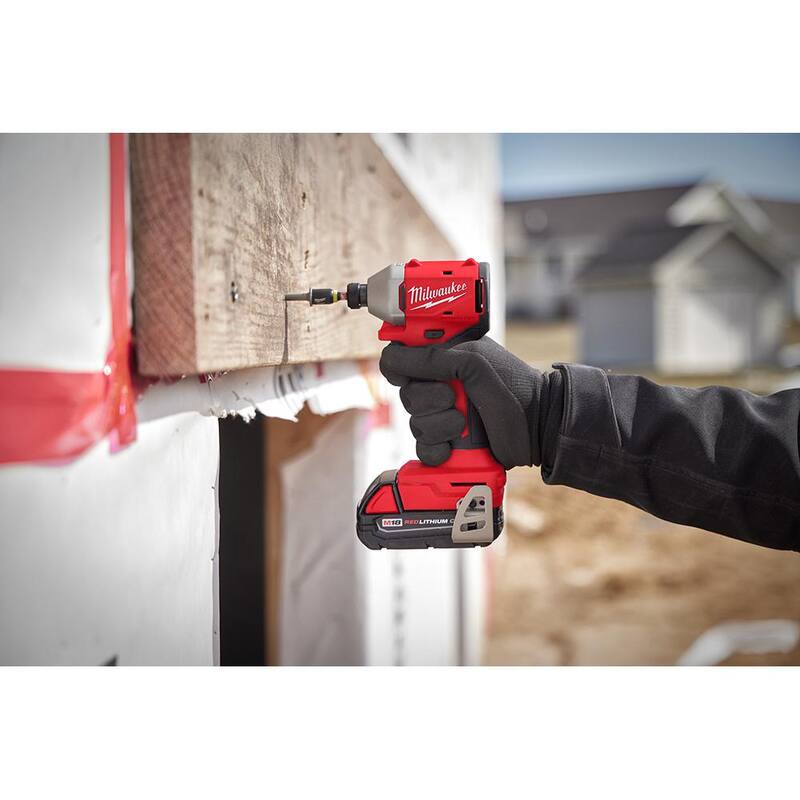 Milwaukee M18 18V Llave de Impacto Compacta Inalámbrica sin Escobillas de 1/4 de Pulgada (Herramienta Solamente) - 3650-20