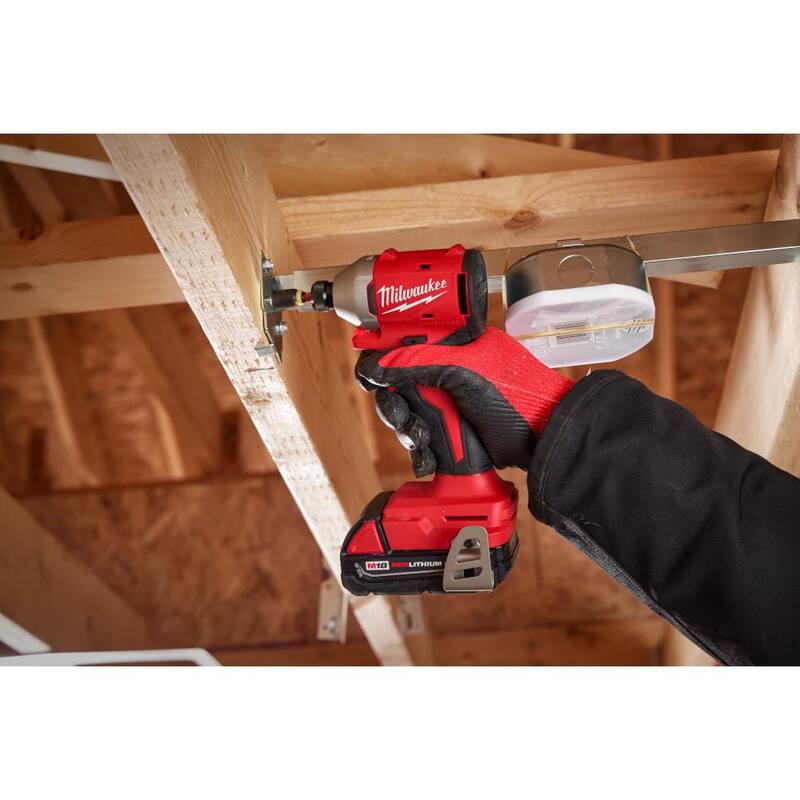 Milwaukee M18 18V Llave de Impacto Compacta Inalámbrica sin Escobillas de 1/4 de Pulgada (Herramienta Solamente) - 3650-20